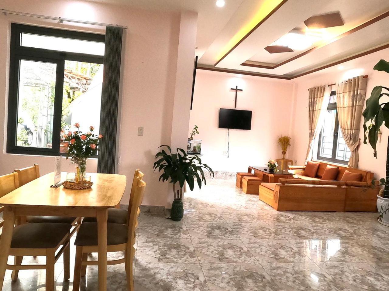 Nhà Rum Rôn Đà Lạt Extérieur photo